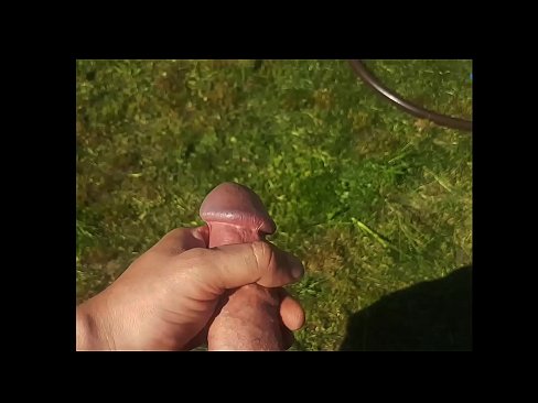 ❤️ Hot hottie får sin lyserøde fisse kneppet og kommer med en sprøjte i en sommerhave ️❌ Fucking at da.porno-negrov.ru ❌
